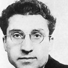 Ninguna mujer contrae matrimonio por interés: todas tienen la astucia, antes de casarse con un millonario, de enamorarse de él